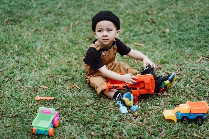 When Fun Becomes Too Much: Spotting the Signs Your Child Is Overwhelmed by Play